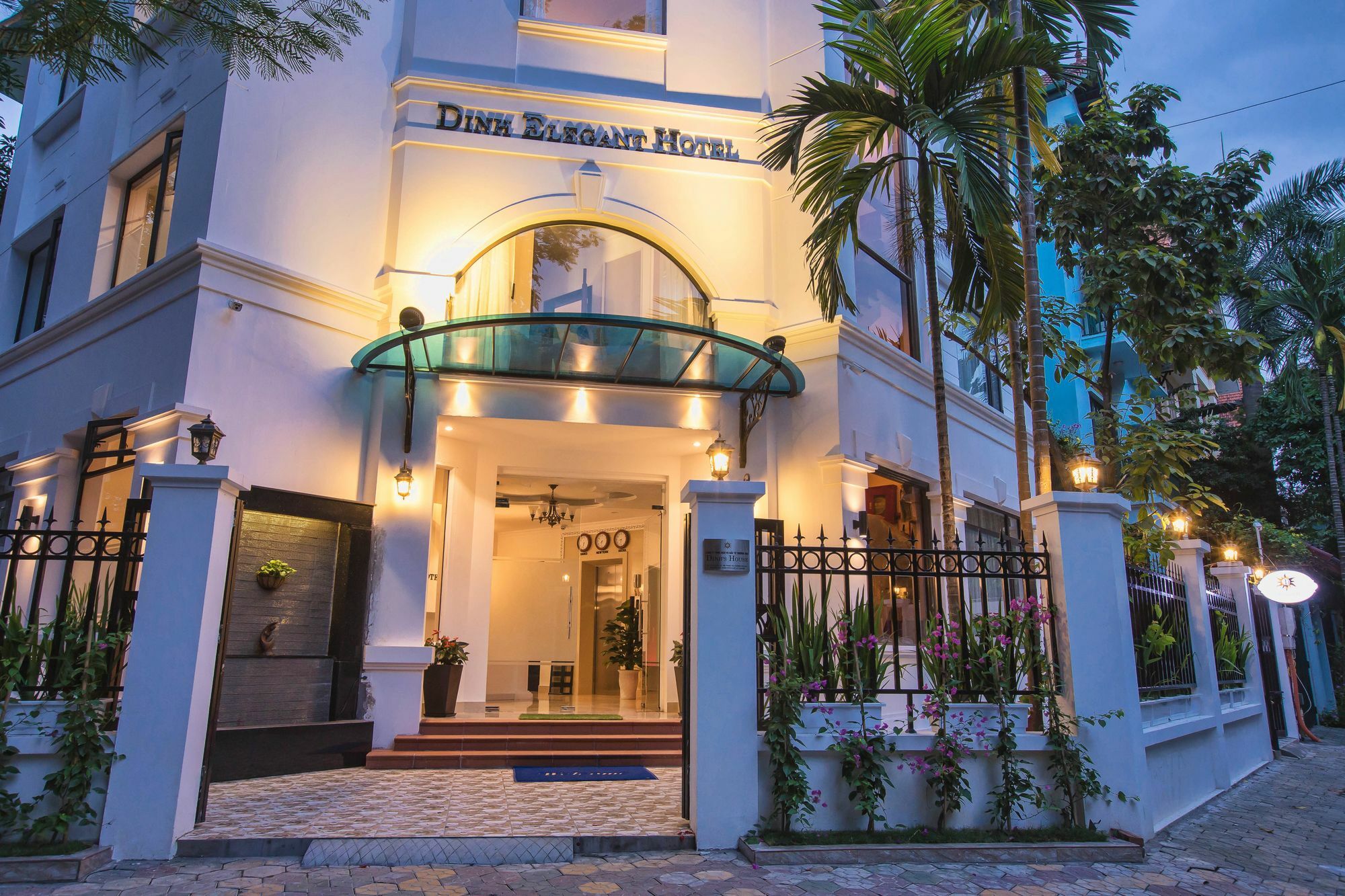 Dinh Elegant Hanoi Hotel Exterior foto